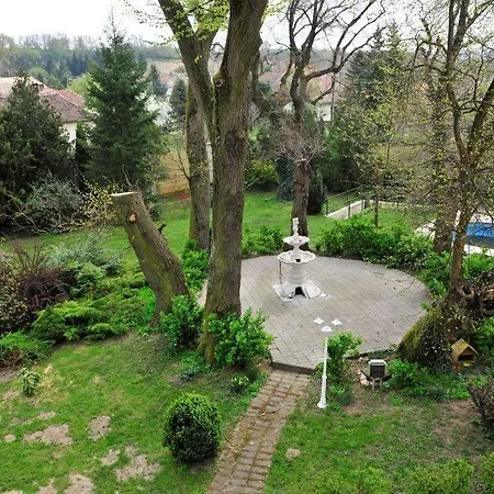 Couette-café Kastely 3*