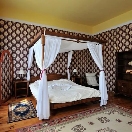 Couette-café Kastely 3*